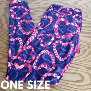 LuLaRoe Valentine's day leggings